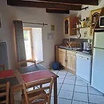 Le Moulin De La Fortie, *