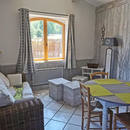 Le Moulin De La Fortie, 아파트 Viscomtat