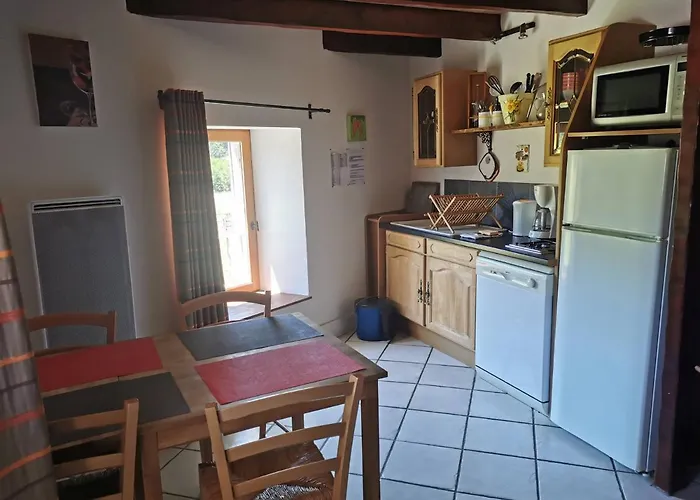 Le Moulin De La Fortie, *