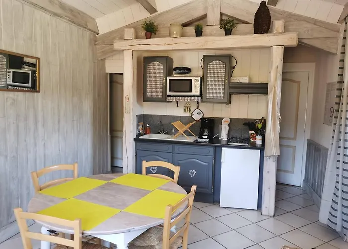 Le Moulin De La Fortie, *